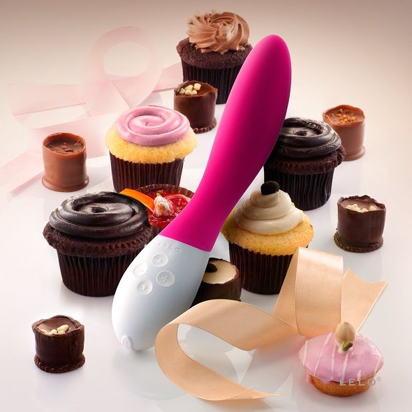 LELO MONA 2 VIBRATOR CERISE - Image 4